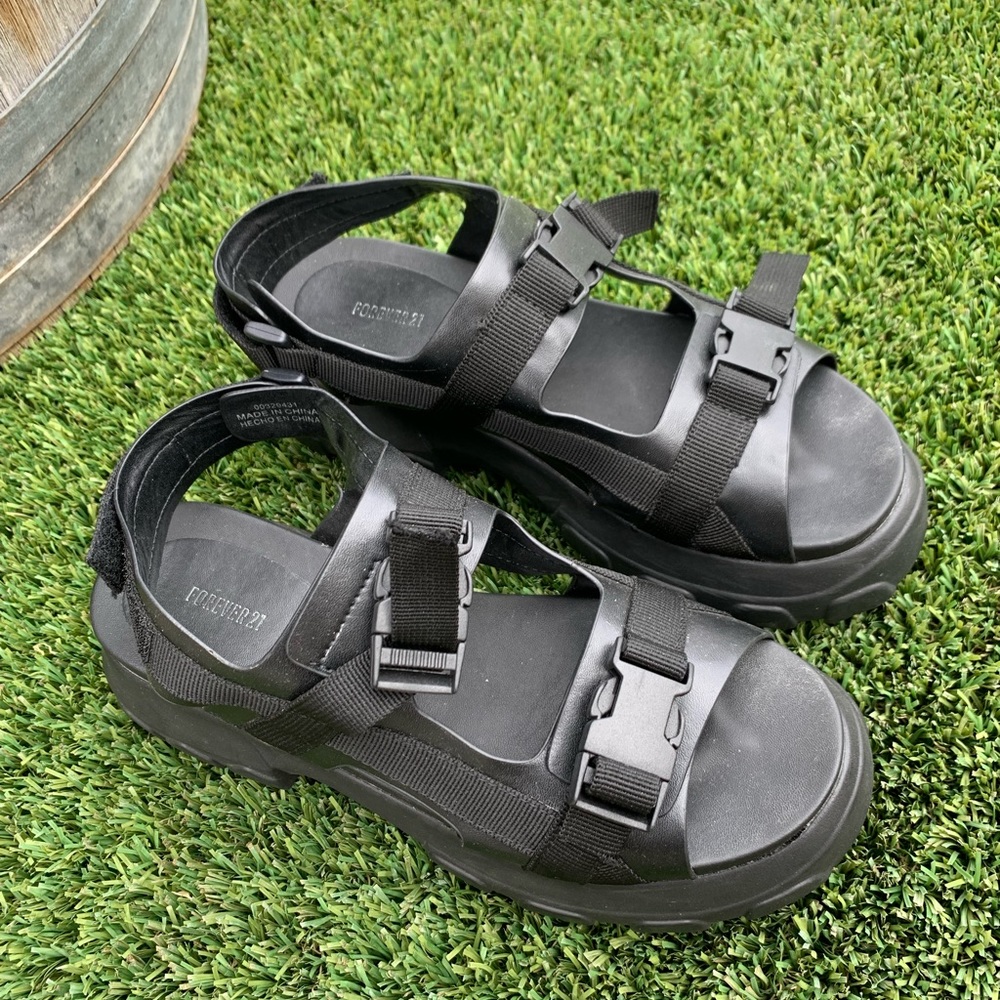 Forever 21 Chunky Heeled Sandals